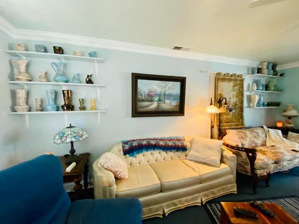 1 Mile To Fort Sill! The Carolebelle Cottage Sleeps 8 With Hottub,Grills,Firepit ロートン エクステリア 写真