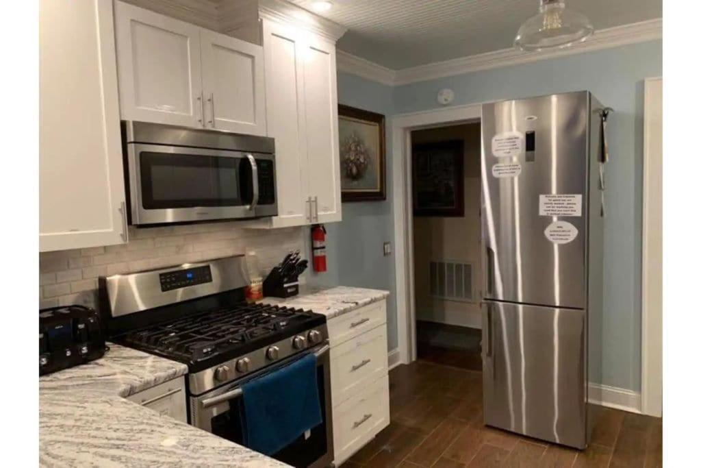 1 Mile To Fort Sill! The Carolebelle Cottage Sleeps 8 With Hottub,Grills,Firepit ロートン エクステリア 写真