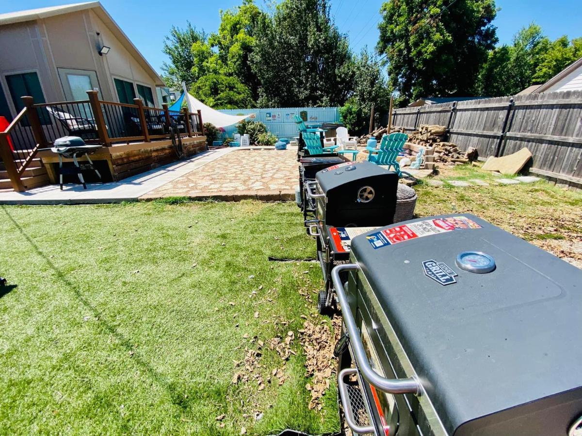 1 Mile To Fort Sill! The Carolebelle Cottage Sleeps 8 With Hottub,Grills,Firepit ロートン エクステリア 写真