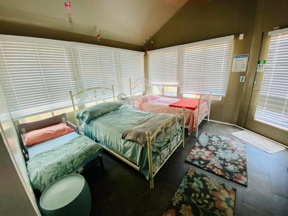 1 Mile To Fort Sill! The Carolebelle Cottage Sleeps 8 With Hottub,Grills,Firepit ロートン エクステリア 写真